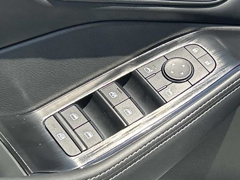 New 2026 Nissan Rogue SV FWD image 19