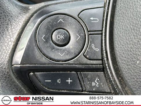 Used 2019 Toyota RAV4 LE image 22