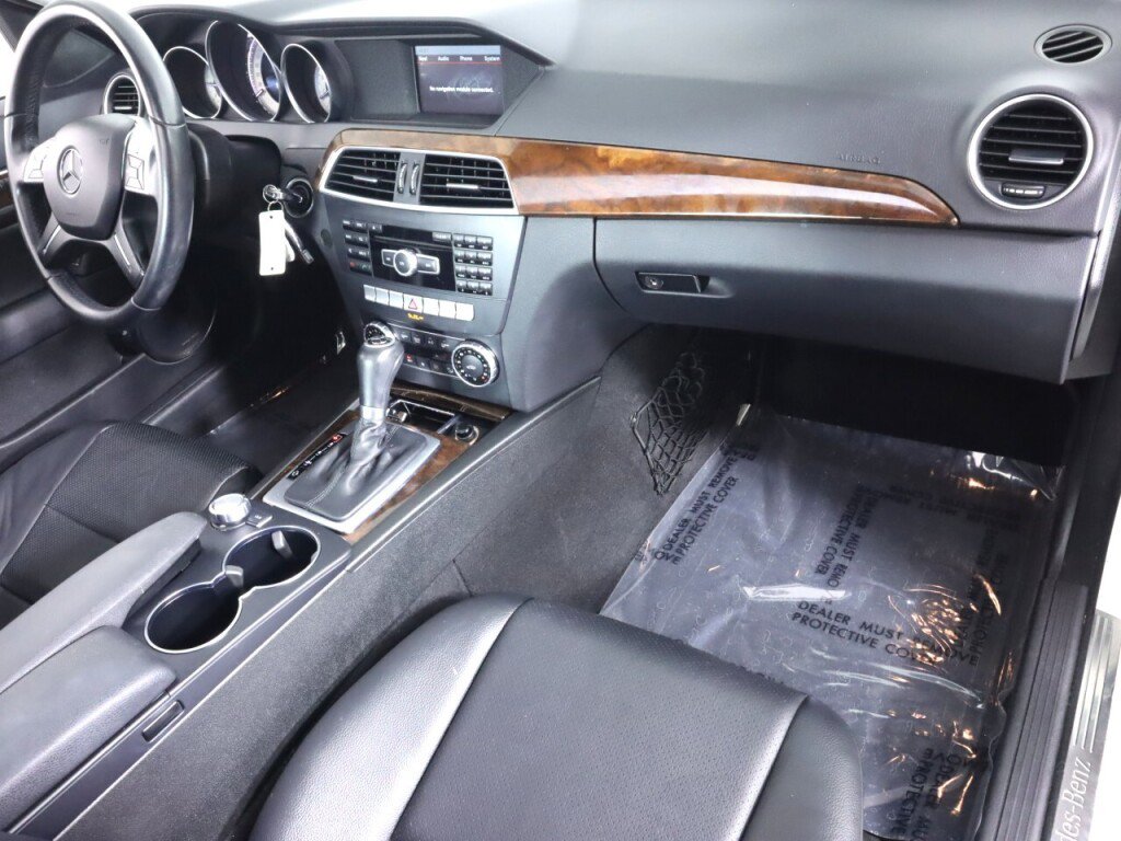 Used 2014 Mercedes-Benz C 300 4MATIC Sedan image 36