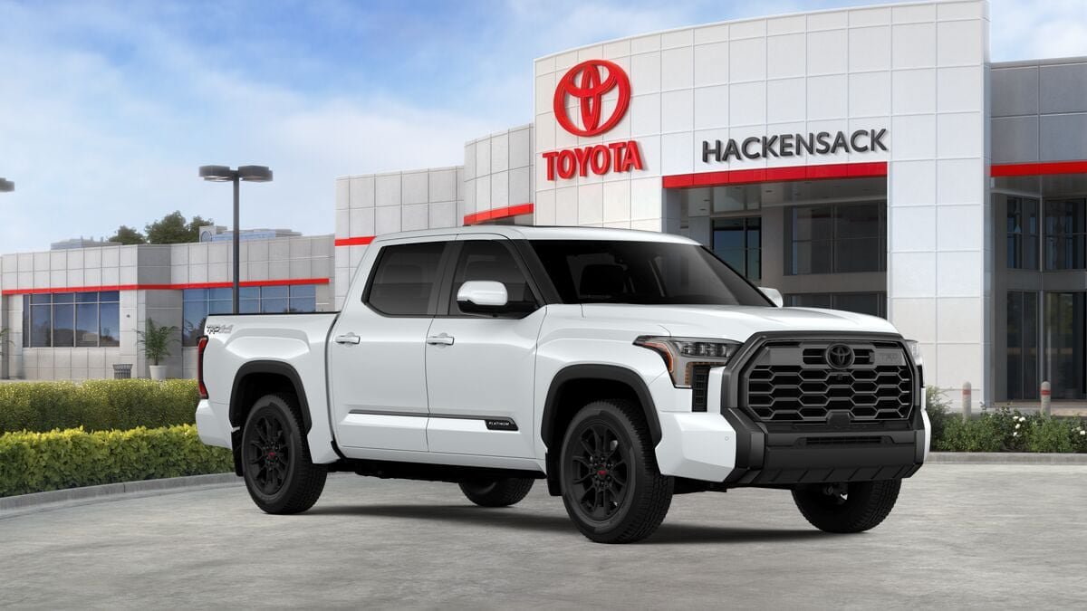 New 2026 Toyota Tundra Platinum w/ TRD Off-Road Package AWD/4WD image 15