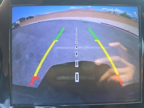 Used 2020 Jeep Grand Cherokee Altitude RWD image 14