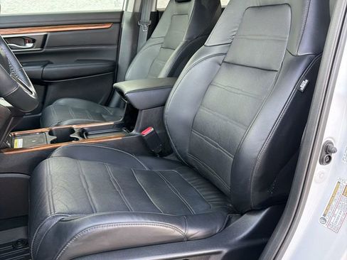 Used 2020 Honda CR-V Touring image 7