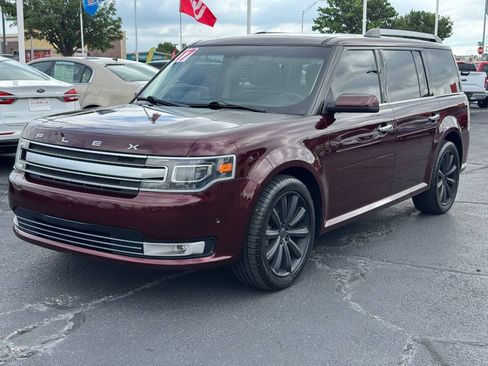 Used 2017 Ford Flex Limited w/ Equipment Group 301A FWD image 9