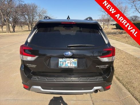 Used 2021 Subaru Forester Touring w/ Popular Package #2 image 4