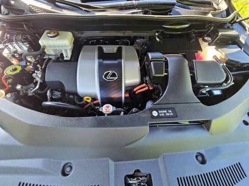 Used 2018 Lexus RX 450hL Premium w/ Premium Package AWD/4WD image 33