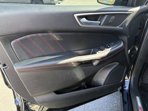 Used 2022 Ford Edge ST-Line AWD/4WD image 27