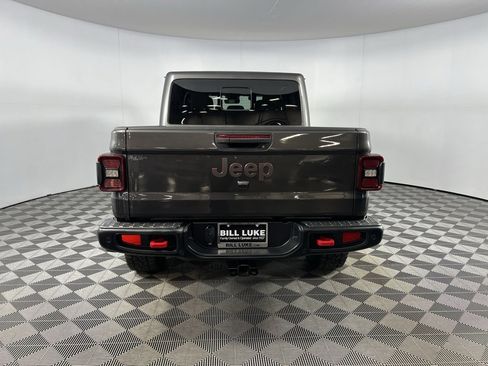 Used 2024 Jeep Gladiator Rubicon image 8