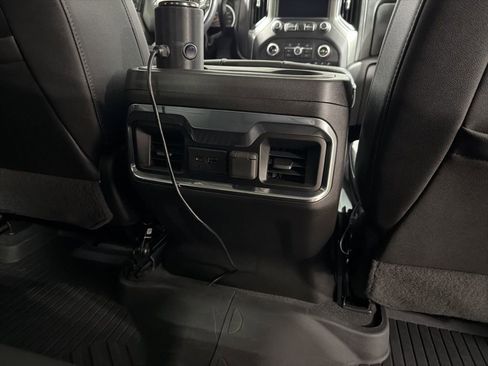 Certified 2022 Chevrolet Silverado 1500 LTZ w/ LTZ Premium Package image 21