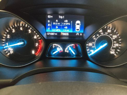 Used 2019 Ford Escape Titanium AWD/4WD image 23