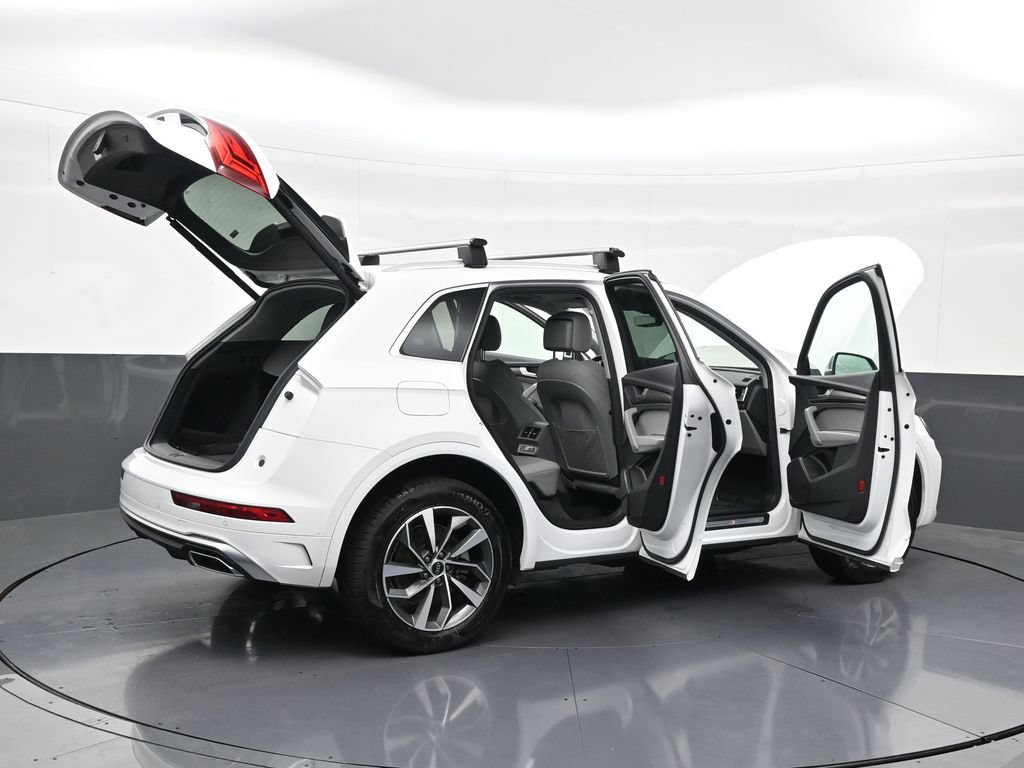 Used 2024 Audi Q5 2.0T Premium AWD/4WD image 30