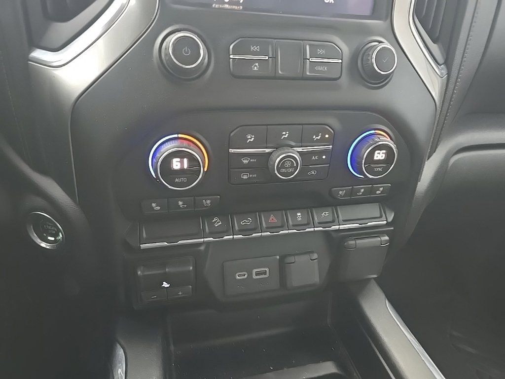 Used 2020 Chevrolet Silverado 2500 LTZ AWD/4WD image 23
