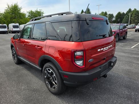 Used 2024 Ford Bronco Sport Outer Banks AWD/4WD image 3
