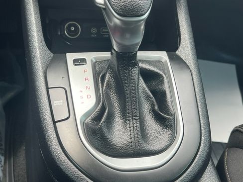 Used 2020 Kia Forte Sedan FWD image 27