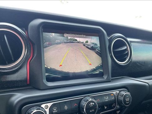 Used 2021 Jeep Wrangler Unlimited Rubicon AWD/4WD image 26