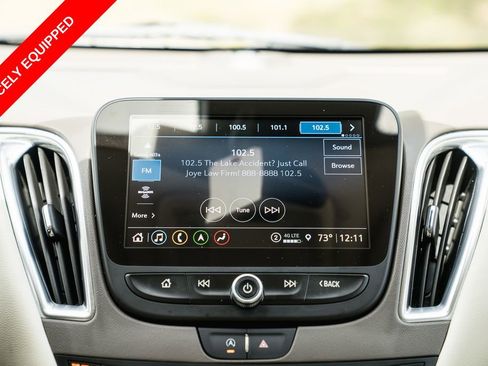 Used 2024 Chevrolet Malibu LT FWD image 19