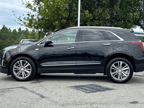 Used 2024 Cadillac XT5 Premium Luxury FWD image 2