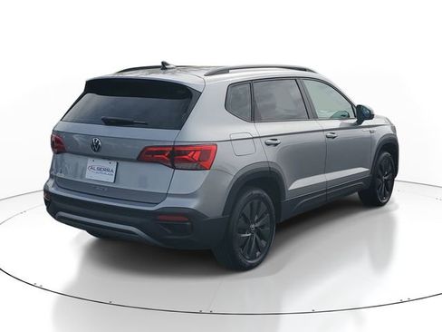 Used 2023 Volkswagen Taos S FWD image 4
