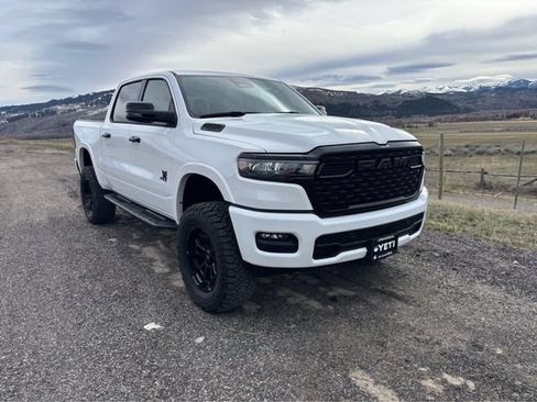 New 2025 RAM 1500 Big Horn AWD/4WD image 23