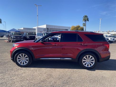 Used 2020 Ford Explorer Limited w/ Class III Trailer Tow Package image 2