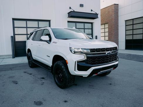 Used 2022 Chevrolet Tahoe Z71 image 4