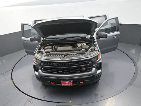Used 2025 Chevrolet Silverado 1500 Custom Trail Boss AWD/4WD image 40