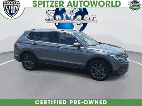 Used 2023 Volkswagen Tiguan SE w/ Panoramic Sunroof Package AWD/4WD image 2