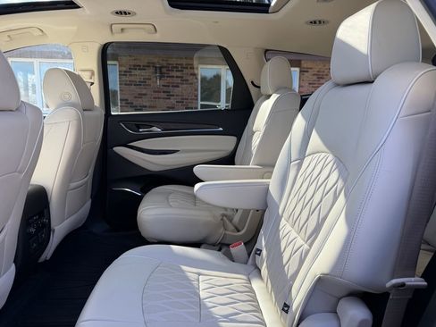 Used 2023 Buick Enclave Avenir w/ Avenir Technology Package image 29