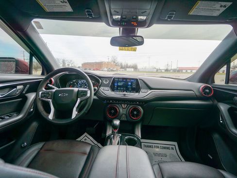 Used 2022 Chevrolet Blazer RS w/ Enhanced Convenience Package image 17