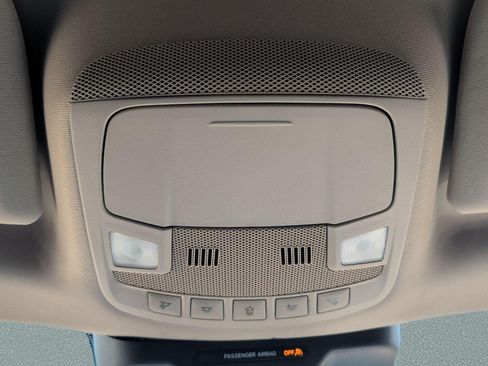 Used 2022 Ford Expedition XLT AWD/4WD image 22