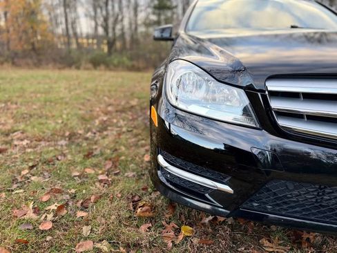 Used 2012 Mercedes-Benz C 250 Sedan w/ Comand Single Disc Pkg image 38