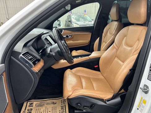 Used 2018 Volvo XC90 T6 Inscription w/ Convenience Package image 13