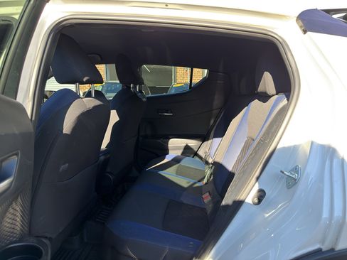 Used 2021 Toyota C-HR XLE image 22