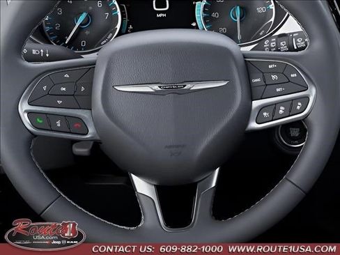 New 2026 Chrysler Pacifica Select image 20