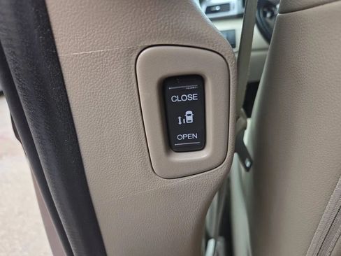 Used 2013 Honda Odyssey EX-L image 8