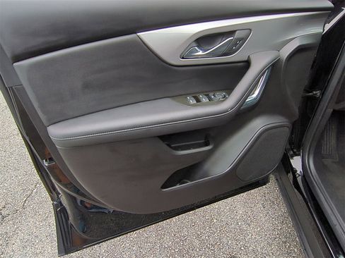 Certified 2023 Chevrolet Blazer LT image 13