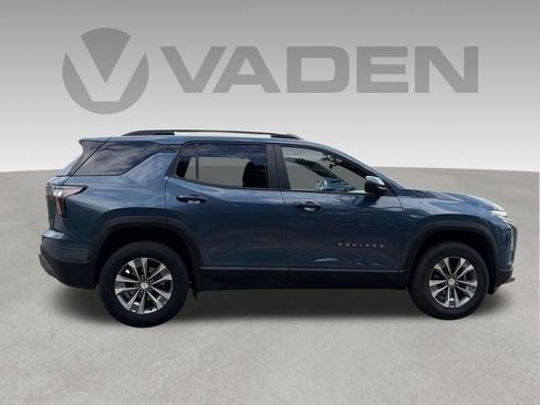 Used 2025 Chevrolet Equinox LT w/ Convenience Package II FWD image 31