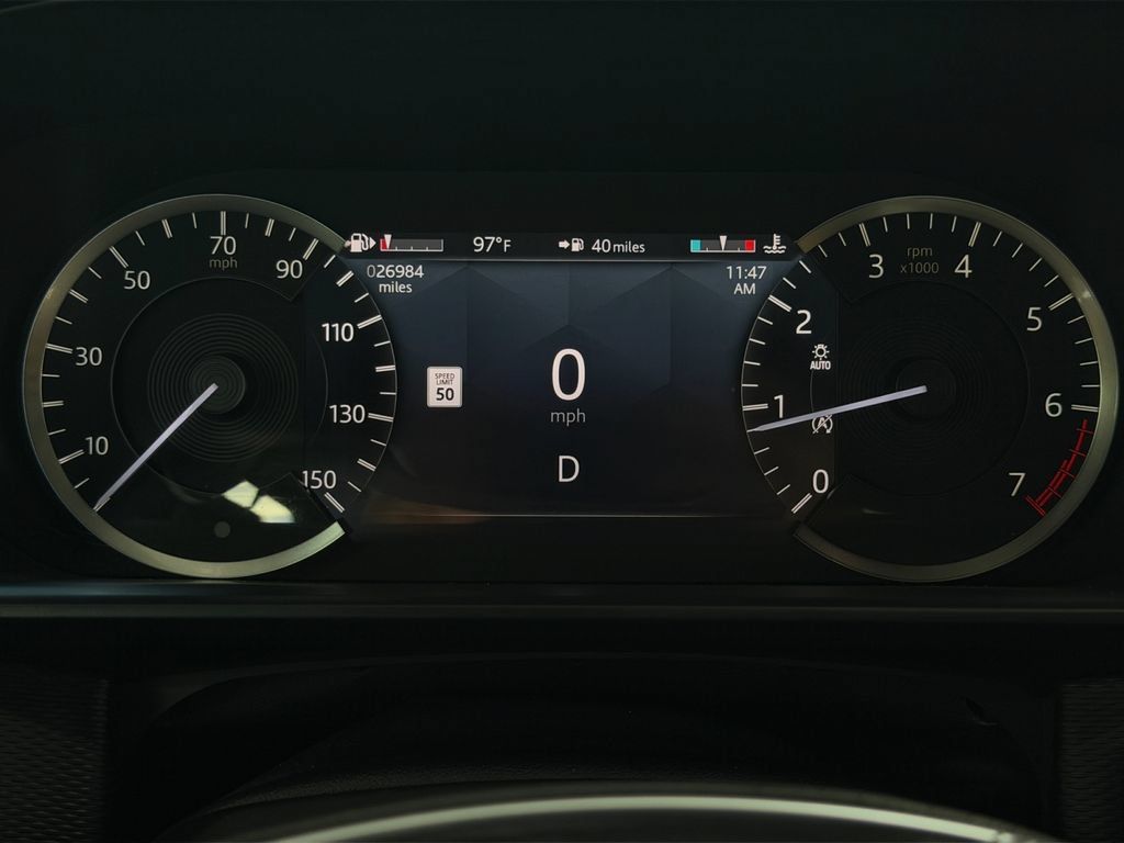 Used 2023 Land Rover Discovery HSE R-Dynamic AWD/4WD image 14