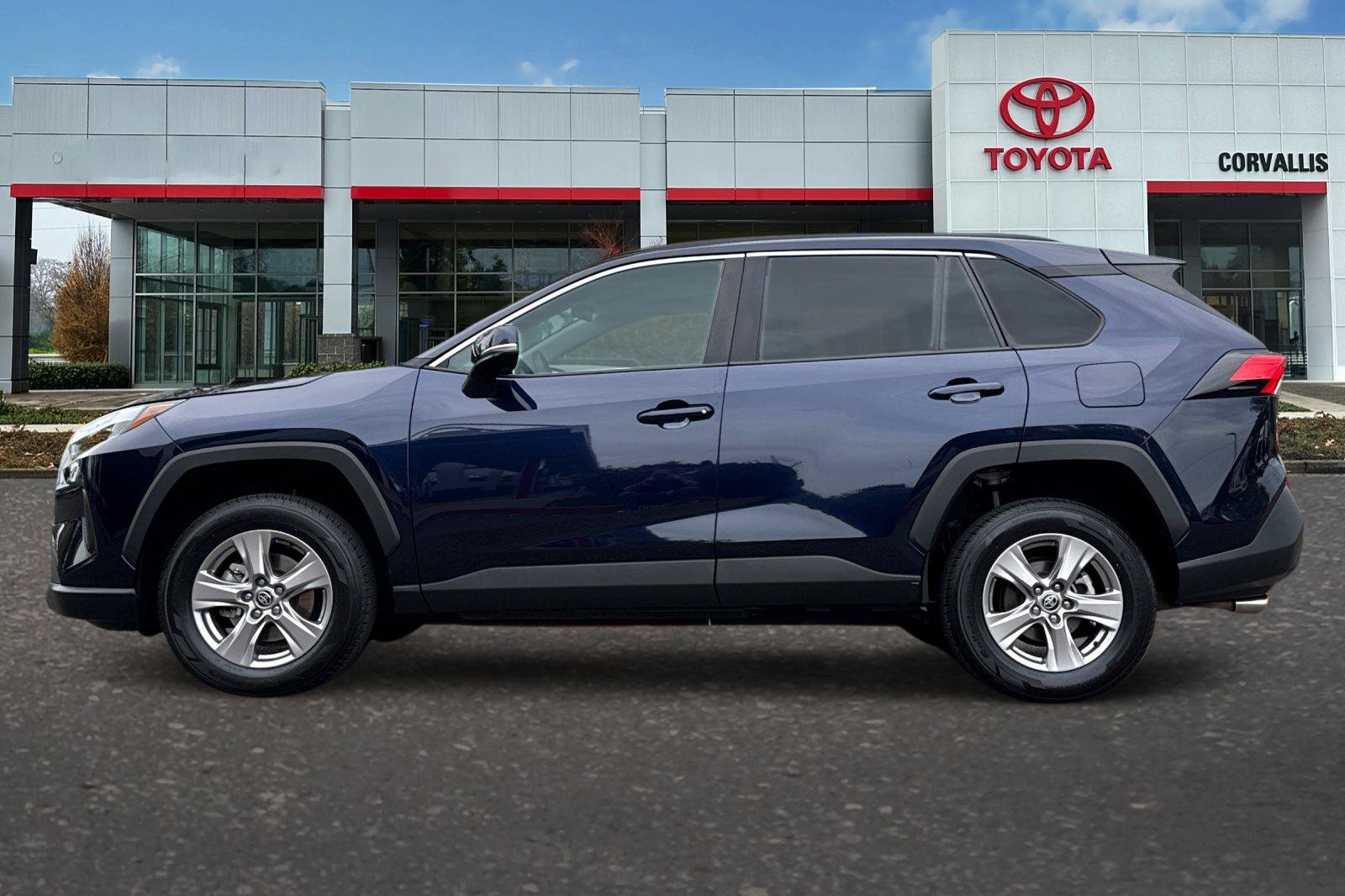 Certified 2024 Toyota RAV4 XLE FWD image 7
