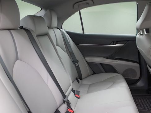 Used 2023 Toyota Camry XLE w/ Navigation Package FWD image 23