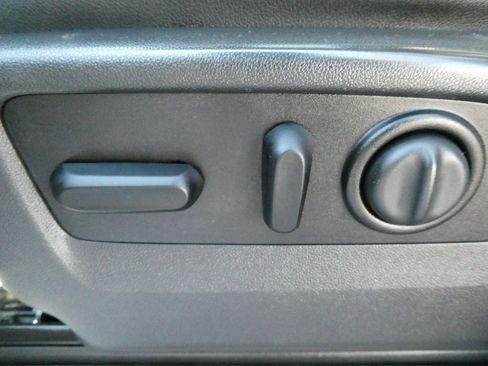 Certified 2021 Chevrolet Silverado 1500 LTZ w/ LTZ Premium Package image 23