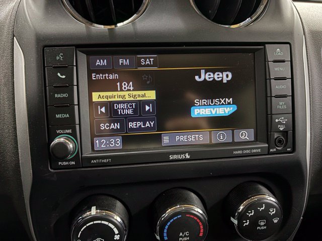 Used 2016 Jeep Compass High Altitude FWD image 37