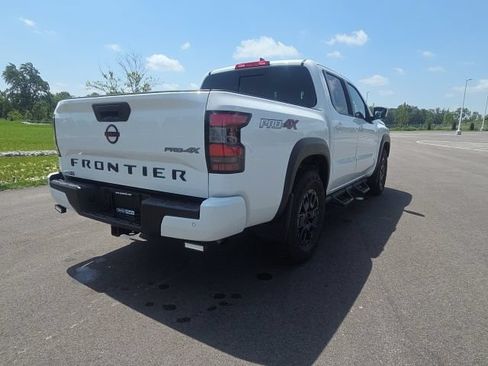 Used 2023 Nissan Frontier PRO-4X w/ Pro-4X Premium Package AWD/4WD image 8