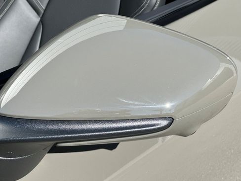 Used 2023 Porsche 911 Targa 4 GTS image 38