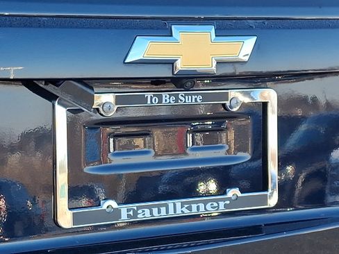 Used 2022 Chevrolet Trax LT w/ LT Convenience Package image 30