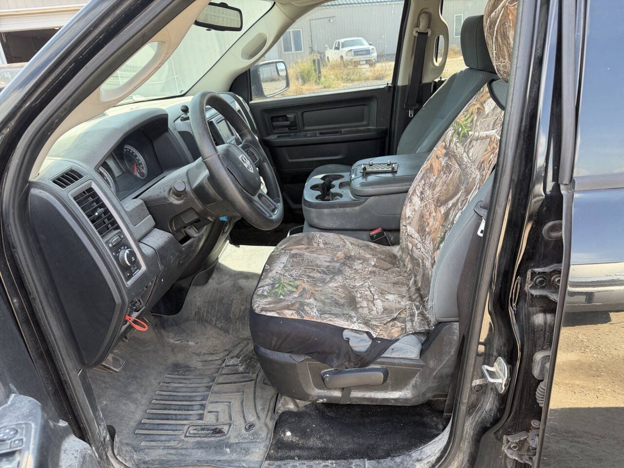 Used 2014 RAM 1500 Express w/ Black Ram 1500 Express Group AWD/4WD image 20