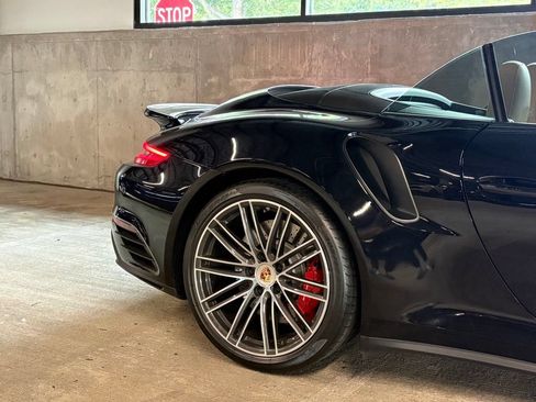 Used 2017 Porsche 911 Turbo AWD/4WD image 10