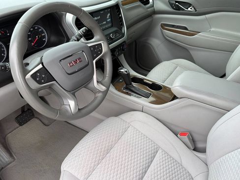 Used 2019 GMC Acadia SLE FWD image 49