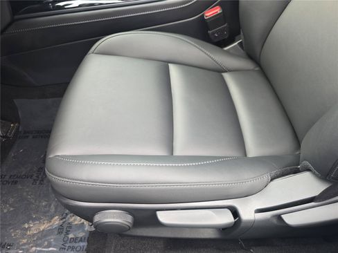 Used 2025 MAZDA CX-30 AWD 2.5 S w/ Select Sport Pkg image 15