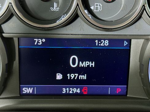 Used 2021 Chevrolet Suburban 2WD image 15