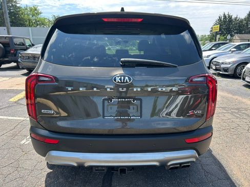 Used 2020 Kia Telluride S w/ S 8 Passenger Seating Package AWD/4WD image 6